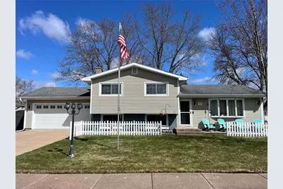 3158 Leslie Lane, Eau Claire, WI 54703 - Photo 1