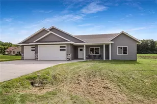 1010 Riverwood Dr, Elmwood, WI 54740 - Photo 1