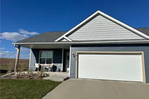 1817 Ridgewood Cir, Menomonie, WI 54751 - Photo 1