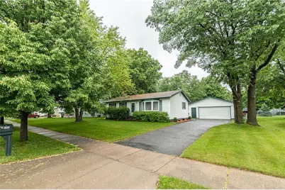 3159 Phoenix Avenue, Eau Claire, WI 54703 - Photo 1