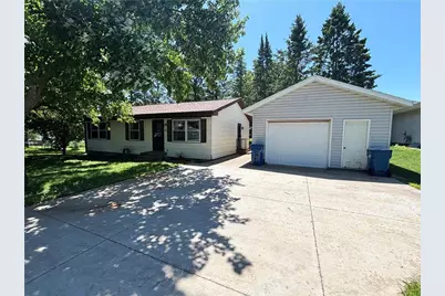 512 E Bracklin Street, Rice Lake, WI 54868 - Photo 1