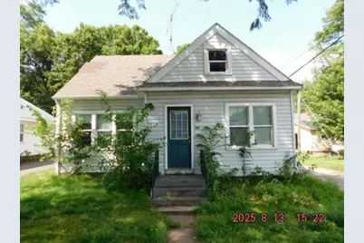 136 Platt Street, Eau Claire, WI 54703 - Photo 1