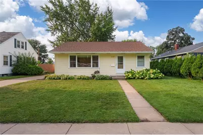 2107 Valmont Avenue, Eau Claire, WI 54701 - Photo 1