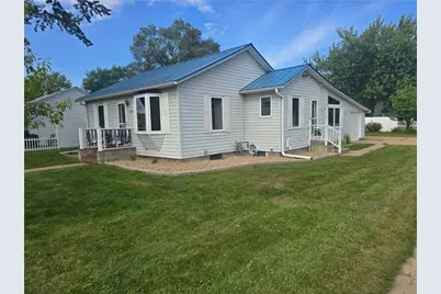 1804 Bartlett Avenue, Altoona, WI 54720 - Photo 1