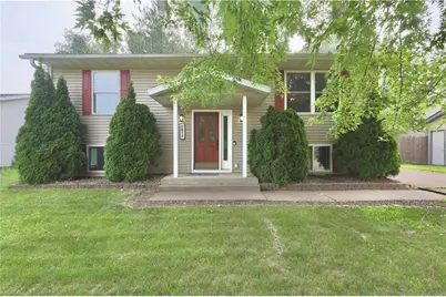 2817 Abbe Hill Drive, Eau Claire, WI 54703 - Photo 1
