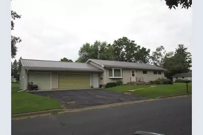 604 E 10th Street, Ladysmith, WI 54848 - Photo 1