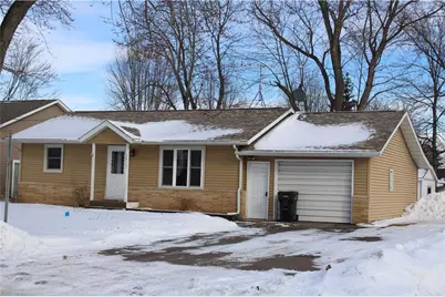 2517 Blakeley Avenue, Eau Claire, WI 54701 - Photo 1