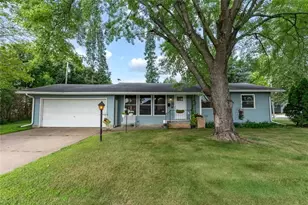 867 Tainter St, Menomonie, WI 54751 - Photo 1
