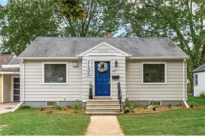 627 Putnam Drive, Eau Claire, WI 54701 - Photo 1