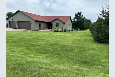 19019 62nd Avenue, Chippewa Falls, WI 54729 - Photo 1