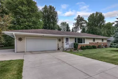 631 Summit Avenue, Chippewa Falls, WI 54729 - Photo 1