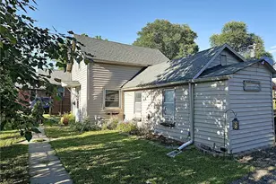 710 E 10th Ave, Durand, WI 54736 - Photo 1