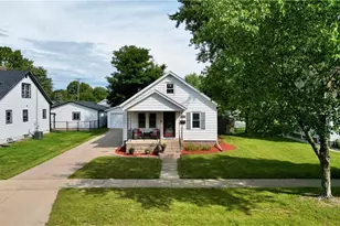 1508 Badger Ave, Eau Claire, WI 54701 - Photo 1