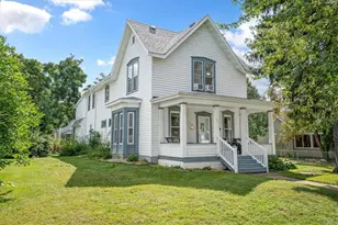 527 W Grand Ave, Eau Claire, WI 54703 - Photo 1