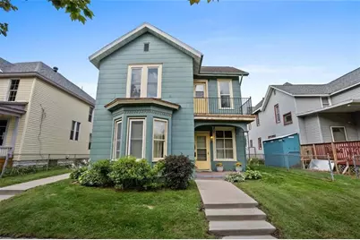 1024 1st Avenue #1, Eau Claire, WI 54703 - Photo 1