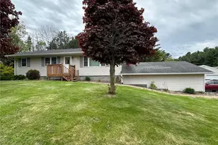 4808 Jeffers Rd, Eau Claire, WI 54703 - Photo 1