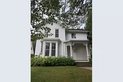 415 Gilbert Avenue, Eau Claire, WI 54701 - Photo 1