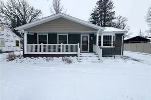 912 Lee St, Rice Lake, WI 54868 - Photo 1