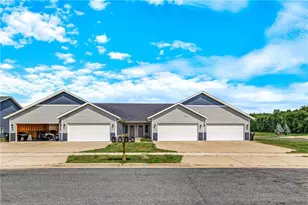 1987 Southridge Ave, Menomonie, WI 54751 - Photo 1