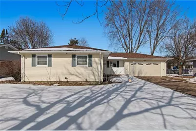 922 E Fillmore Avenue, Eau Claire, WI 54701 - Photo 1
