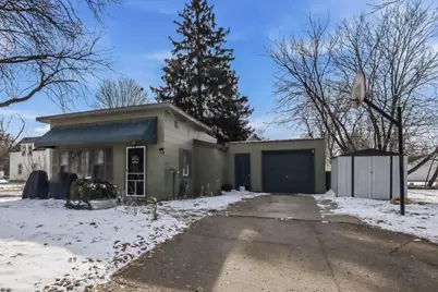 420 E Elm Avenue, Menomonie, WI 54751 - Photo 1