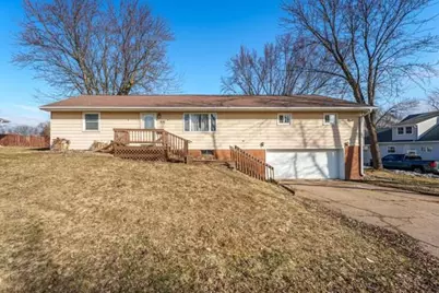 806 E Supple Street, Boyd, WI 54726 - Photo 1