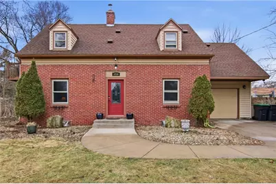 3210 Midway Street, Eau Claire, WI 54703 - Photo 1