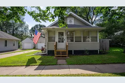 2124 8th Street, Eau Claire, WI 54703 - Photo 1
