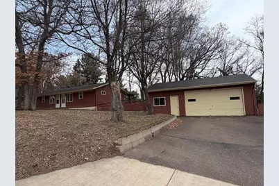 2724 Somona Parkway #1&amp;2, Eau Claire, WI 54703 - Photo 1