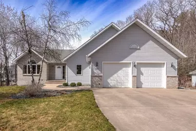 472 Glenwood Ct, Chippewa Falls, WI 54729 - Photo 1