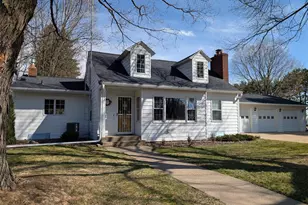 1521 6th Ave, Menomonie, WI 54751 - Photo 1