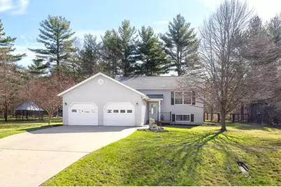 301 Lincolnwood Drive, Black River Falls, WI 54615 - Photo 1