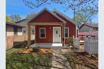 1237 East Avenue, La Crosse, WI 54601 - Photo 1