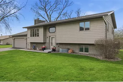 517 Lincoln Street, Nelson, WI 54756 - Photo 1