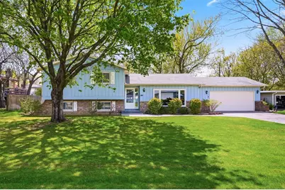 1413 E Hamilton Avenue, Eau Claire, WI 54701 - Photo 1