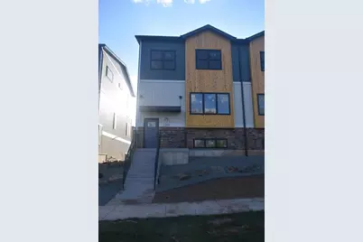 2320 1st Street, Eau Claire, WI 54703 - Photo 1