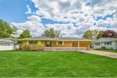2007 Grandview Drive, Eau Claire, WI 54703 - Photo 1