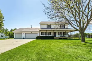 754 Anderson St, Augusta, WI 54722 - Photo 1