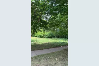 2224 Omaha Street, Eau Claire, WI 54703 - Photo 1