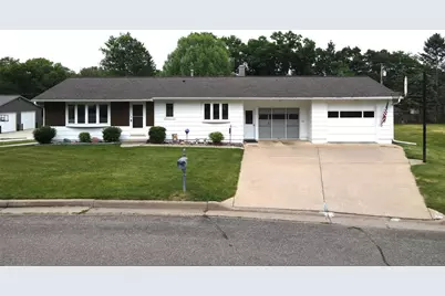 922 Auth Street, Durand, WI 54736 - Photo 1