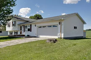 203 Hart St, Melrose, WI 54642 - Photo 1