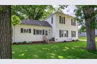 347 S Washington Street, Mondovi, WI 54755 - Photo 1