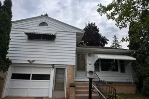 2917 6th St, Eau Claire, WI 54703 - Photo 1