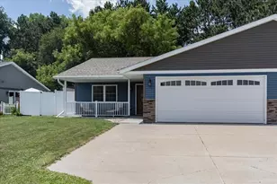 125 Amber View St, Menomonie, WI 54751 - Photo 1
