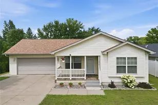 1012 Bartlett Ave, Altoona, WI 54720 - Photo 1