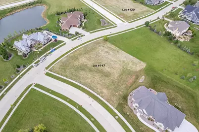 7215 N Trinity Court, Appleton, WI 54913 - Photo 1