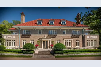 304 Braebourne Court, Green Bay, WI 54301 - Photo 1