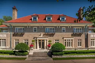 304 Braebourne Ct, Green Bay, WI 54301 - Photo 1