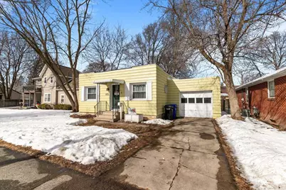 822 E Fremont Street, Appleton, WI 54915 - Photo 1
