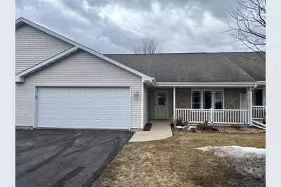 356 Wyldewood Drive #D, Oshkosh, WI 54904 - Photo 1